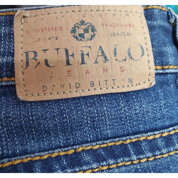 Buffalo David Bitton Mischa Jeans Womens 28x29 Low Rise Boot Cut Stretch Casual - Picture 4 of 9